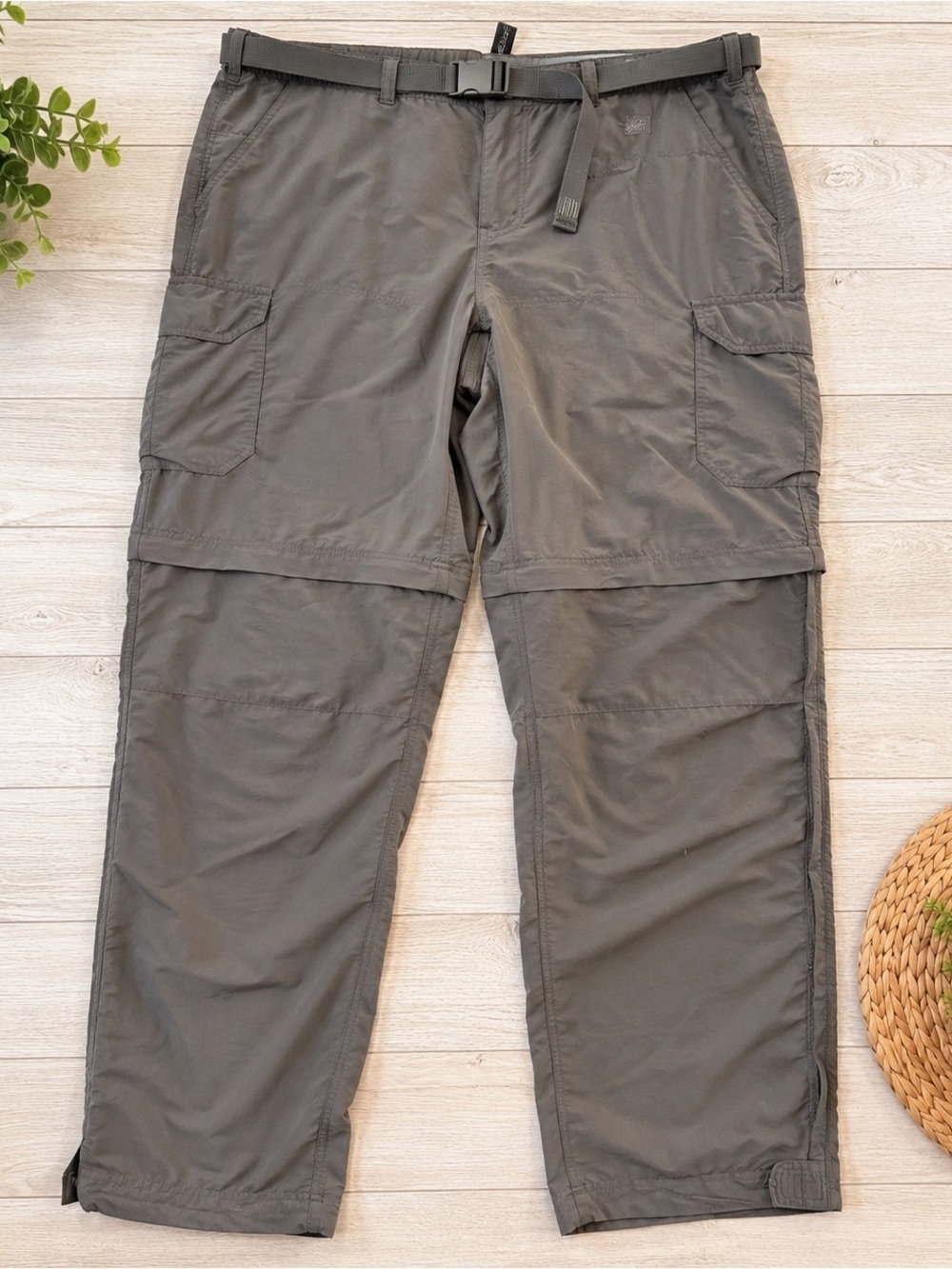REI Women’s 22W Convertible Zip Off Hiking Cargo Pants Gray Nylon Plus Size